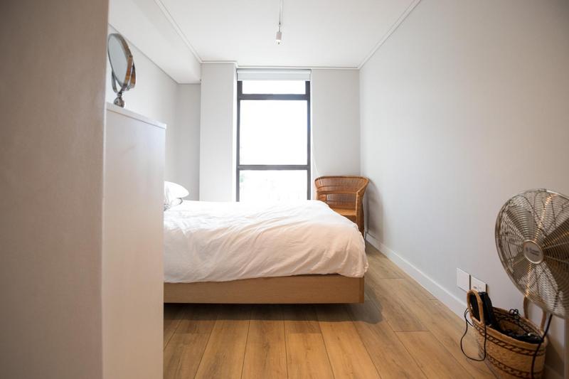 1 Bedroom Property for Sale in Sea Point Western Cape